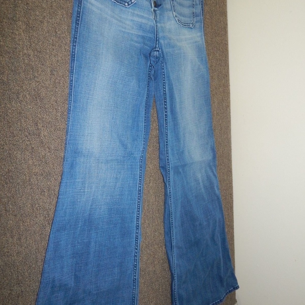 A & F Flare Stretch Jeans 8/29 BUTTONFLY HIPPI